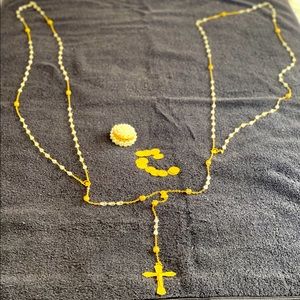 Vintage 1970’s Gold Catholic Wedding Lasso w/ 12 Coins and case for Coins